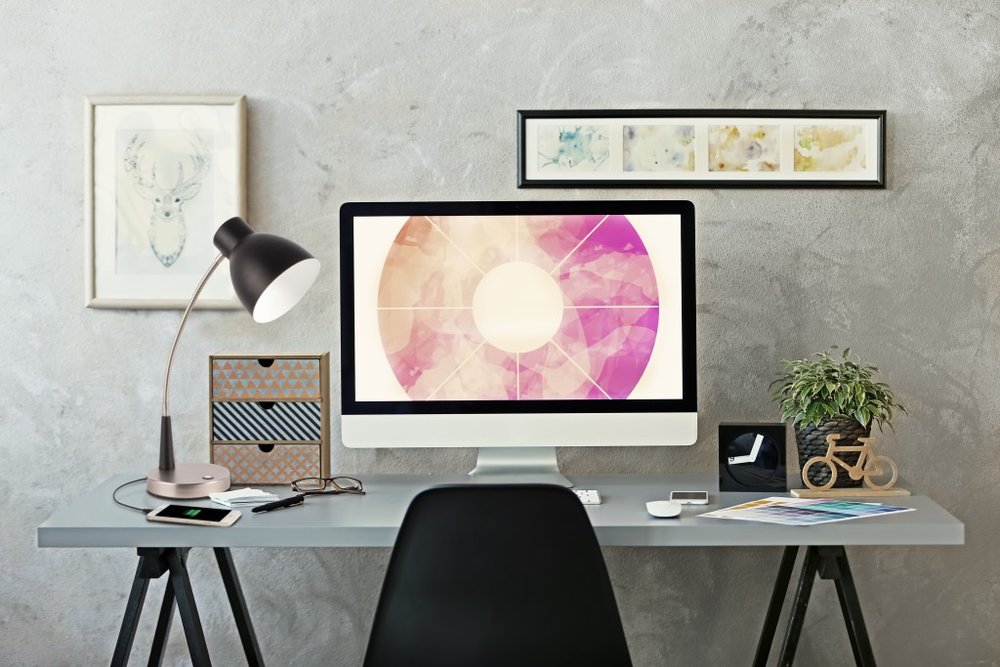 Industrial Silver Metal Wall Sconce - Modern Utilitarian Design