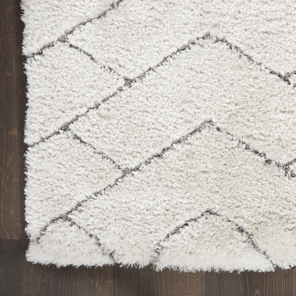 IVORY and GRAY Chevron Shag Area Rug