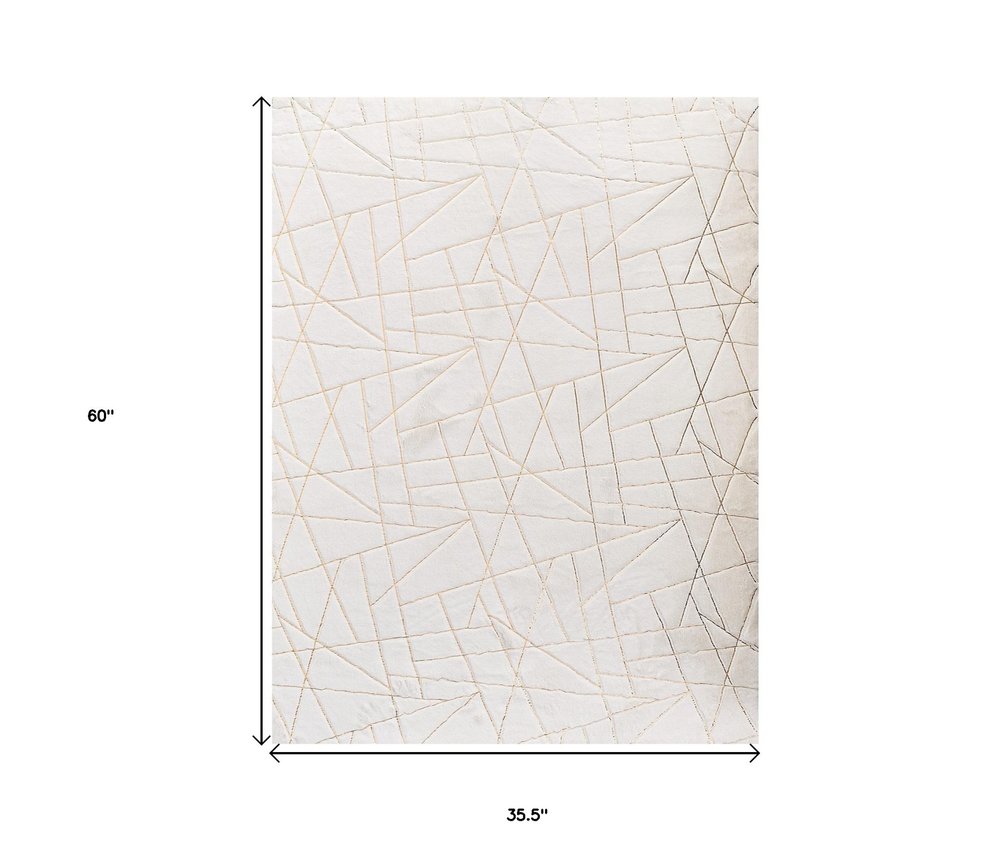 White Gold Faux Sheepskin Geometric Area Rug - 6x9 Washable | AUREMI