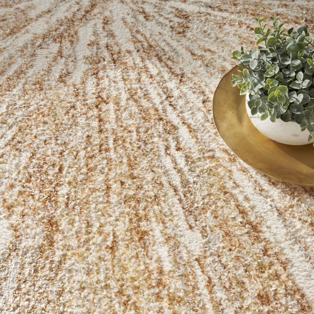 4' X 6' Ivory Abstract Area Rug