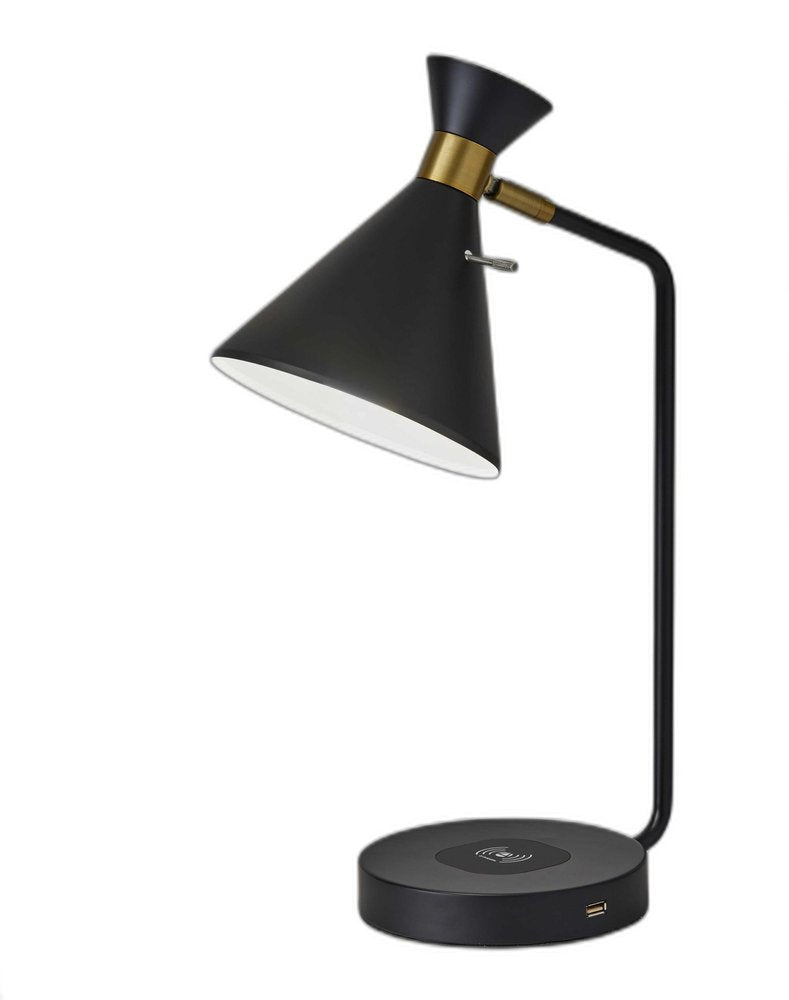 Treble Black Metal Table Lamp - Modern Industrial Design