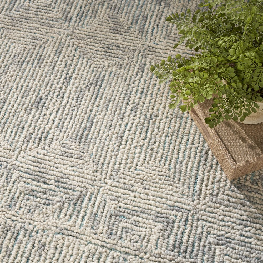 8' X 10' Ivory and Gray Wool Geometric Area Rug