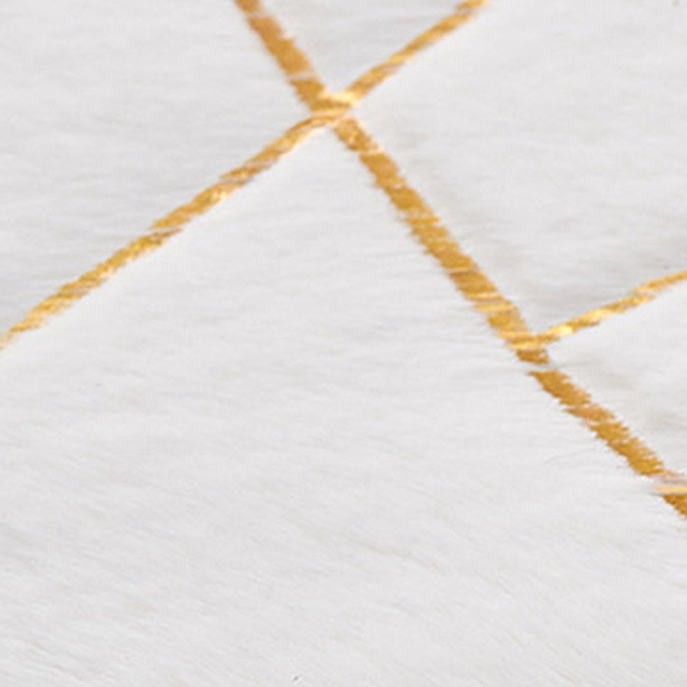 White Gold Faux Sheepskin Geometric Area Rug - 6x9 Washable | AUREMI