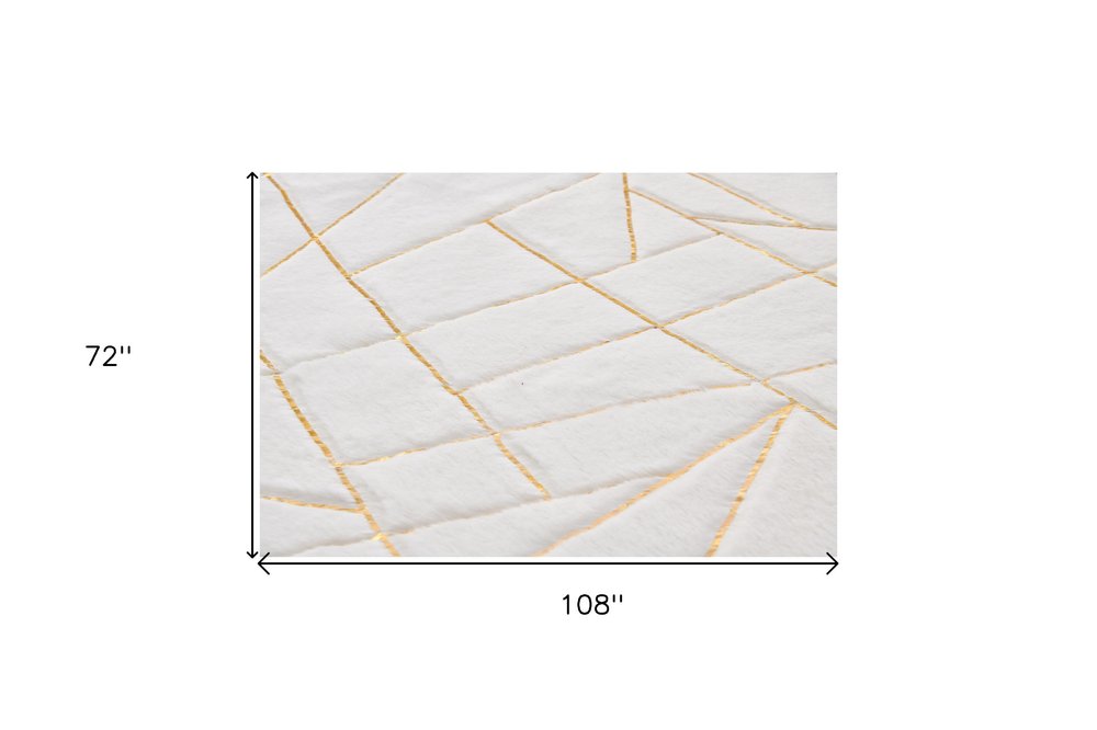 White Gold Faux Sheepskin Geometric Area Rug - 6x9 Washable | AUREMI