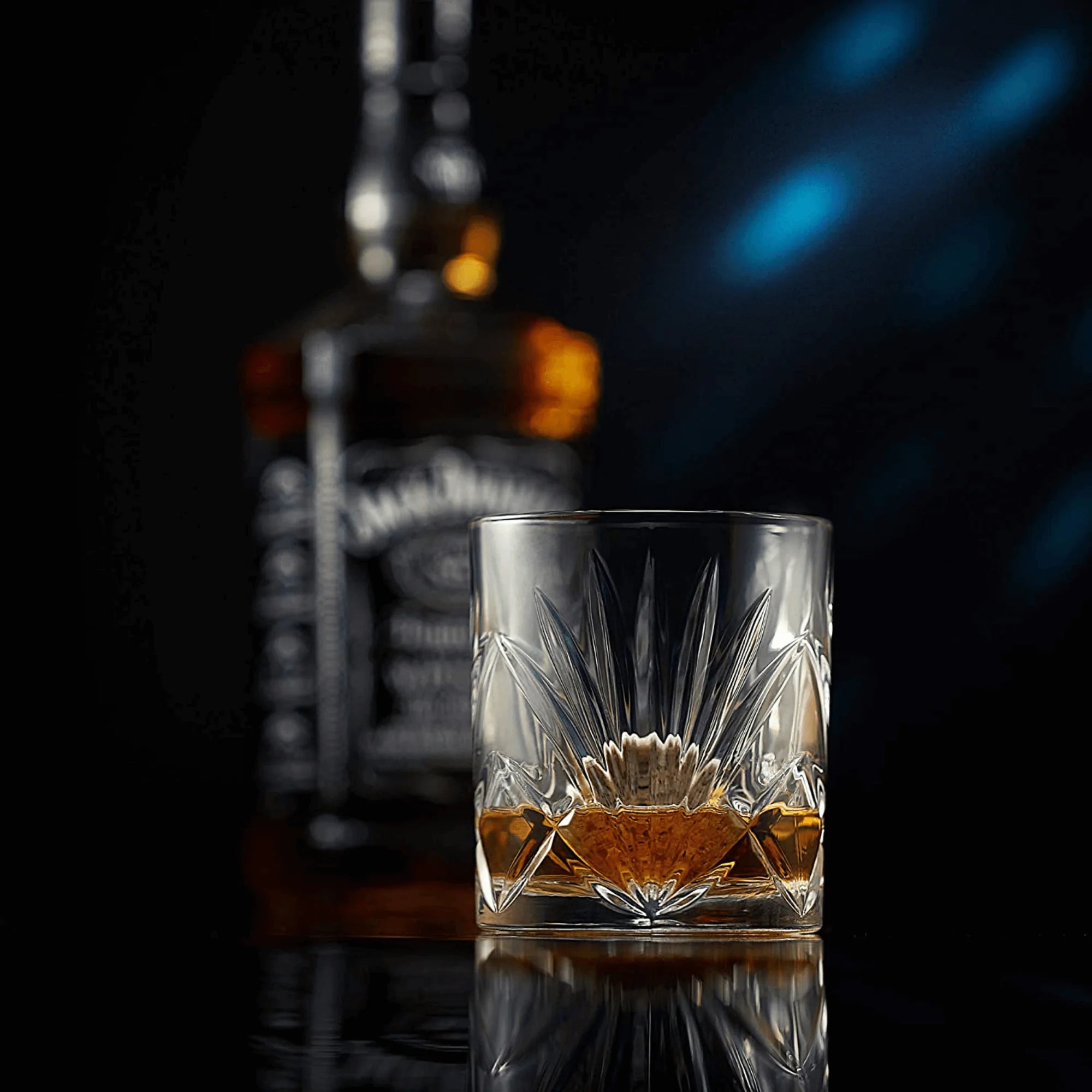 AUREMI Elite Whiskey Experience